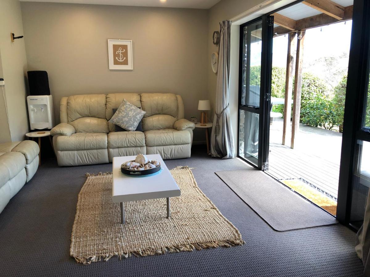 Tranquil Family Retreat Βίλα Akaroa Εξωτερικό φωτογραφία